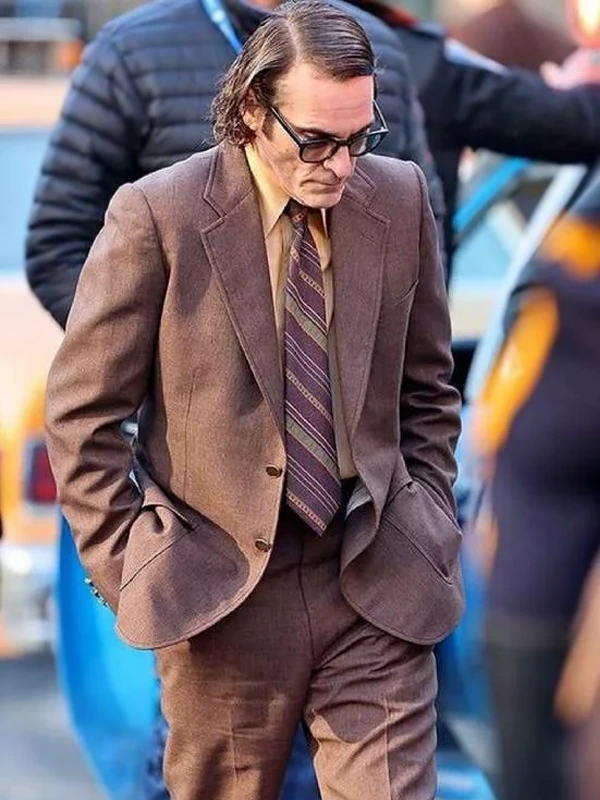 Joaquin Phoenix Joker Brown Suit