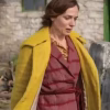 The Banshees of Inisherin Siobhan Suilleabhain Yellow Coat