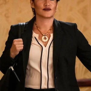 Q’orianka Kilcher Yellowstone Black Coat
