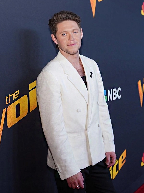 The Voice Niall Horan White Blazer - Image 2