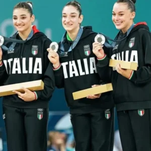 italy olympic uniform