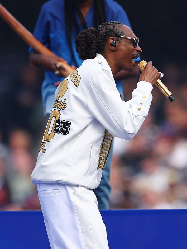 AFL Grand Final 2025 White Jacket Snoop Dogg