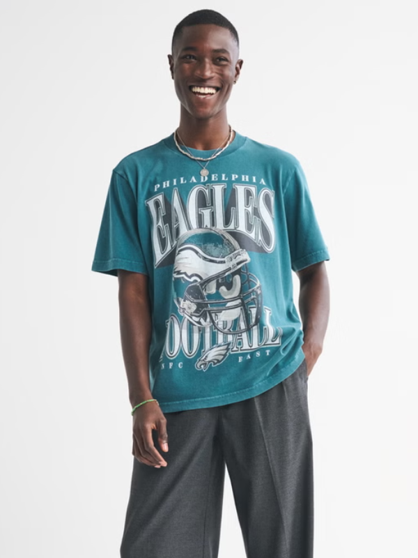 Abercrombie Eagles Vintage-Inspired Graphic Tee Green