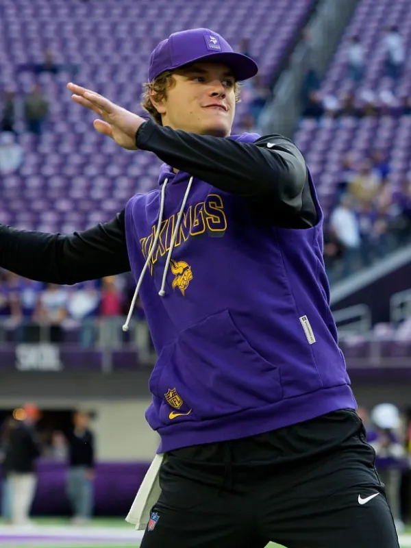 J.J. McCarthy Vikings Sideline Sleeveless Hoodie