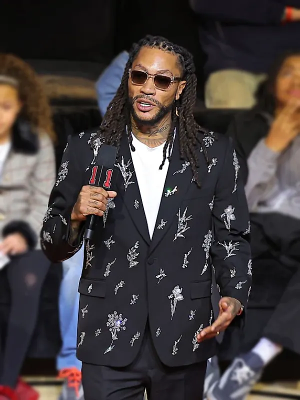 Retirement Ceremony Derrick Rose Black Blazer