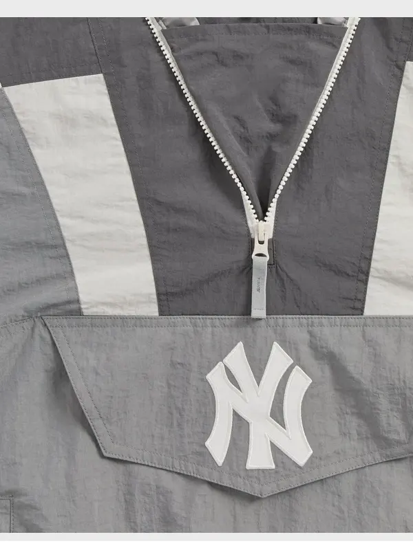 New York Yankees Nylon Dante Jacket - Image 3