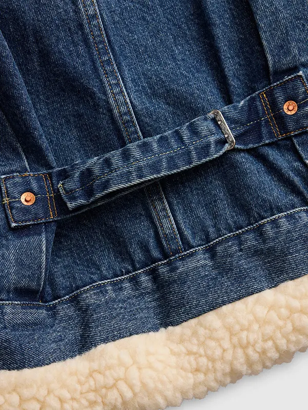 Levis Sacai Sherpa Jacket - Image 4